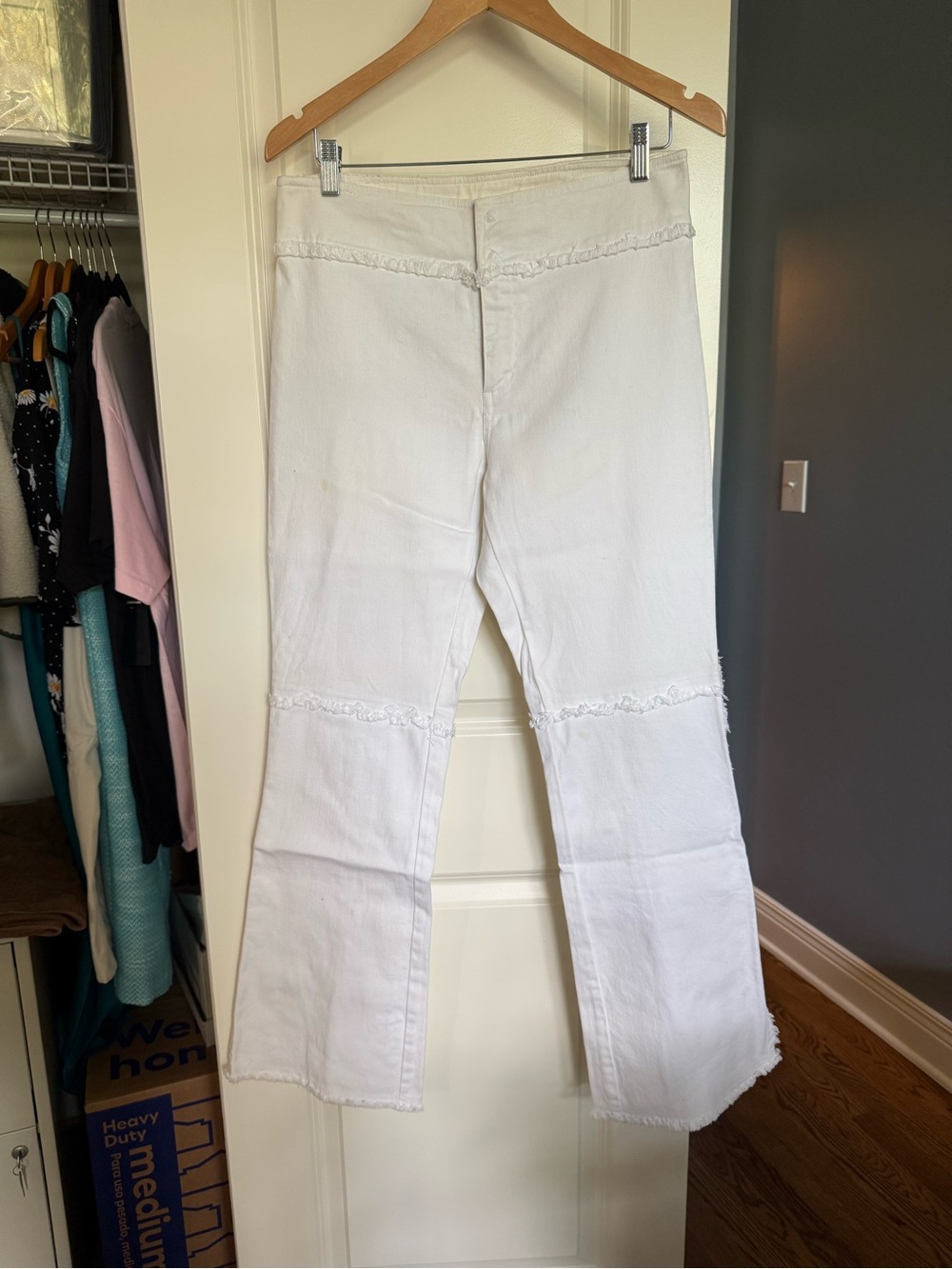Clio White Boot-Cut Jeans with Raw Frayed Seams